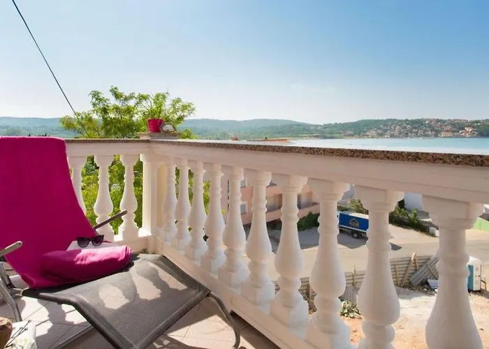Martina By Interhome Soline (Krk)